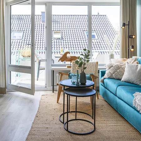 Seagrass Apartment